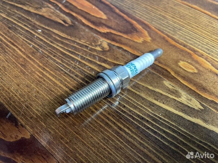 Иридиевые свечи зажигания Denso 4711 ixeh20tt