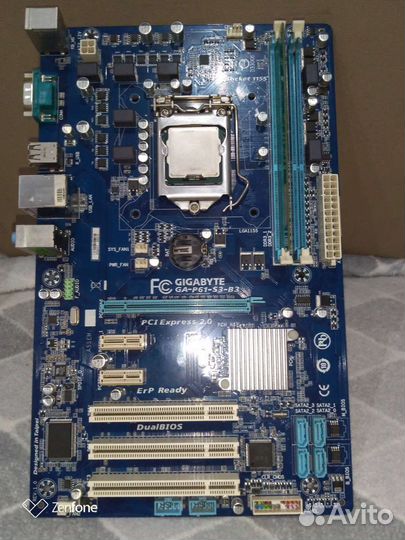 Материнская плата с процессором