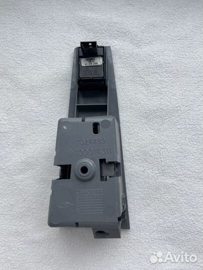 Кнопка стеклоподъемника задняя левая BMW E65 2004