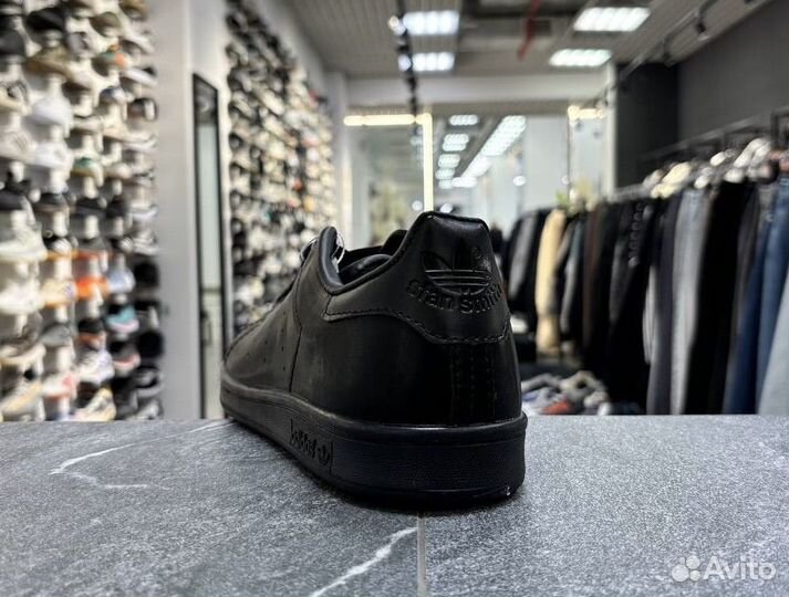 Кроссовки Adidas stan smith в ТЦ Мтв Центр