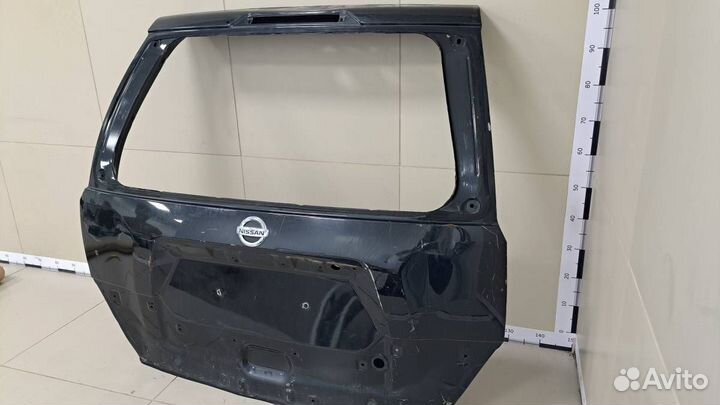 Б/У Дверь багажника K010MJG4EA nissan
