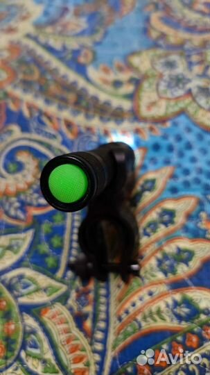 Фонарик с держателем