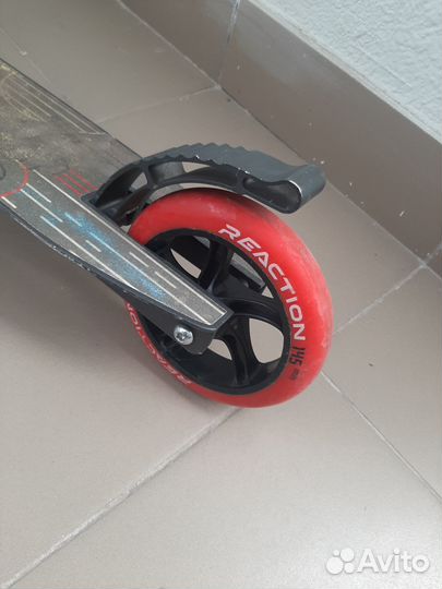 Самокат детский Reaction 145 мм