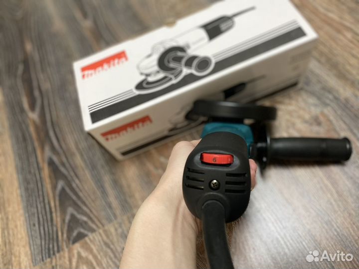 Ушм болгарка makita 125