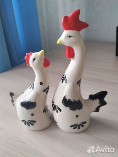 Статуэтки,Петушек и курочка