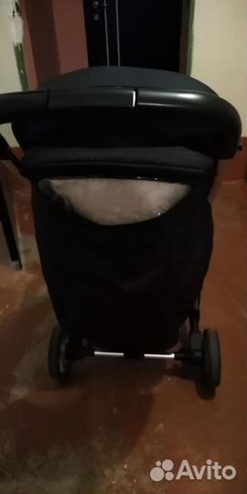 Продаю детскую коляску