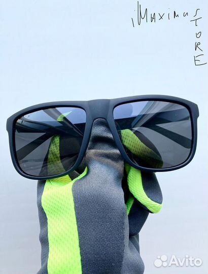 Поляризационные очки матовые чёрные солнцезащитные