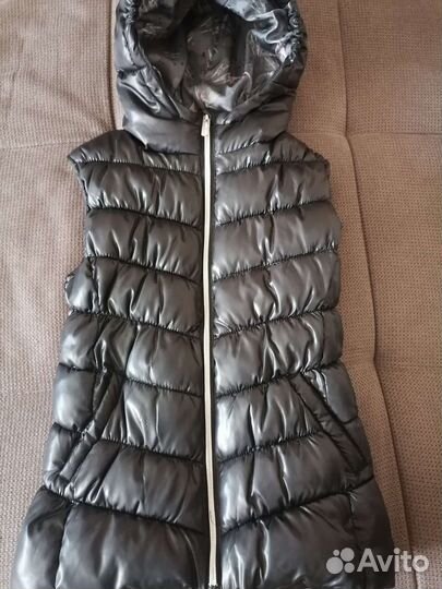 Продам жилет для девочки