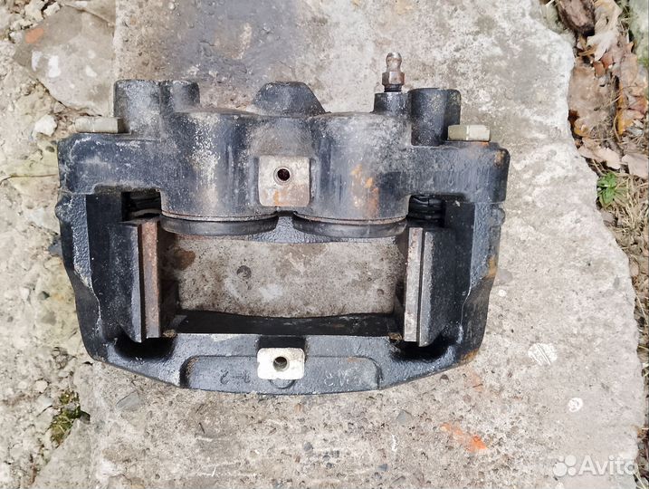 Суппорт тормозной левый УАЗ Hunter, Patriot