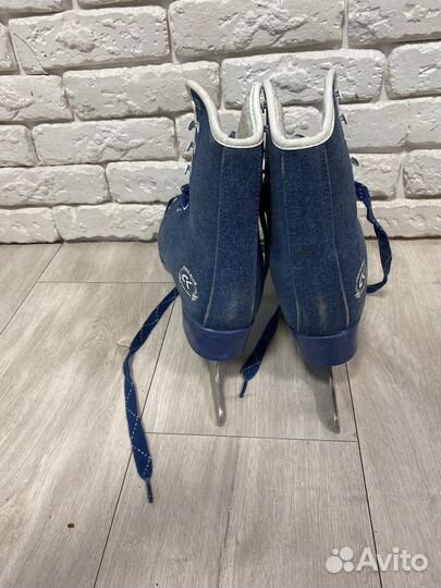 Коньки фигурные женские 40 размер