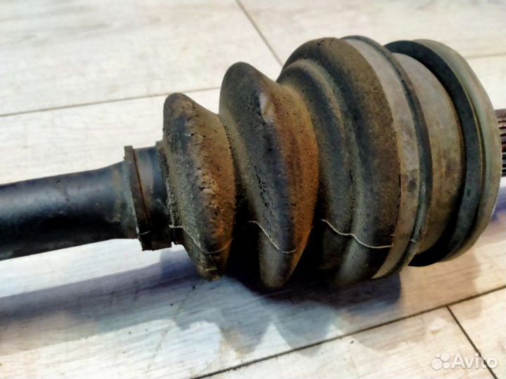 Привод задний левый Toyota Chaser GX100 1GFE beams