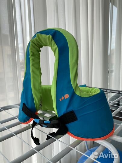 Жилет для плавания декатлон