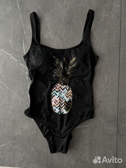 Купальник женский слитный