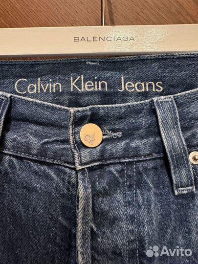 Джинсы Calvin klein 32