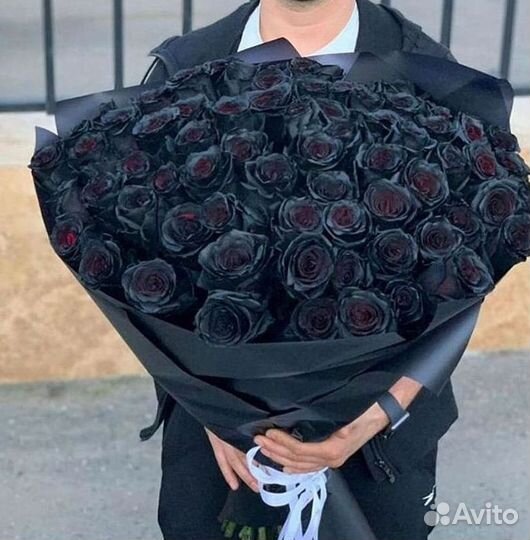 Доставка букетов и цветов. Чёрные розы