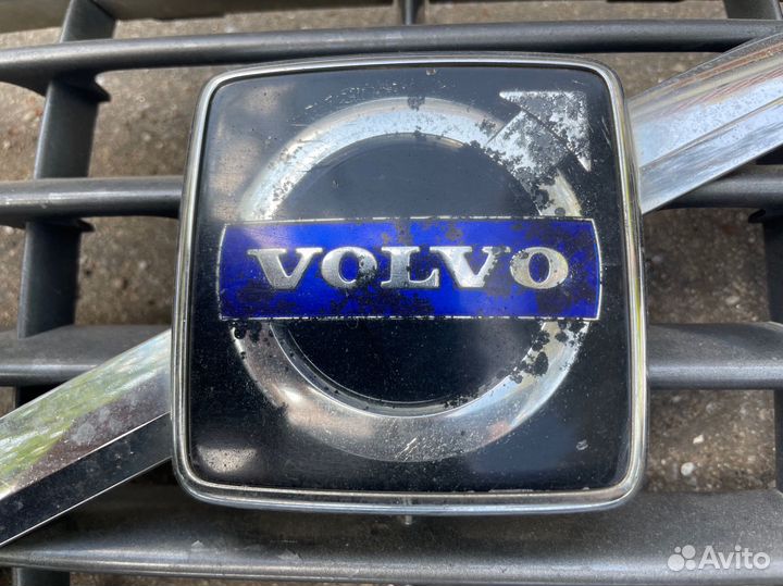 Решетка Volvo S80 P3