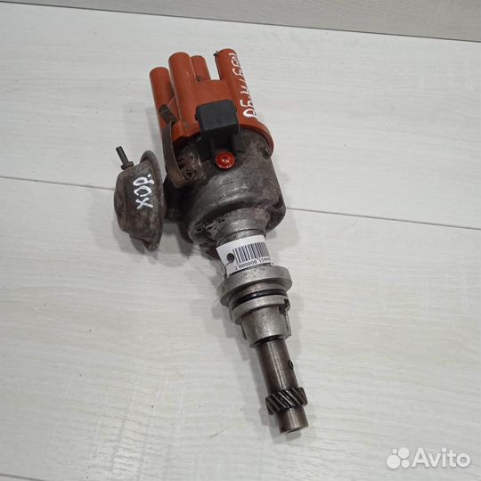 Трамблёр зажигание 2.3i с вакуумом Audi 80 B4, Aud