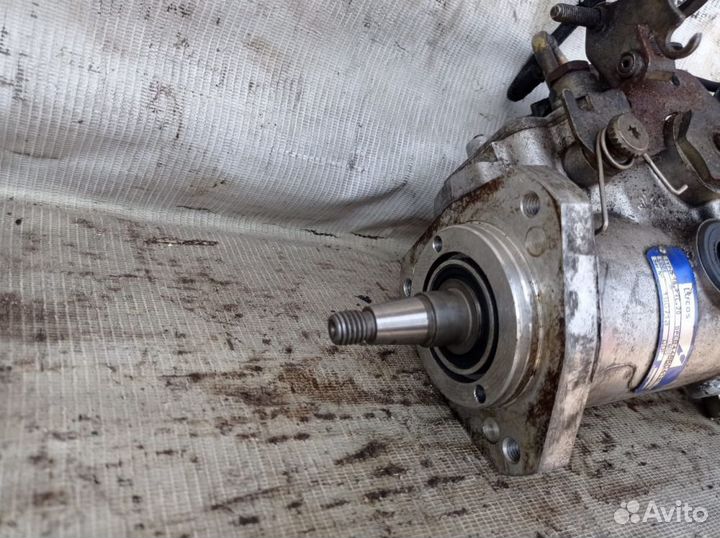 Ford Escort насос топливный высокого давления тнвд