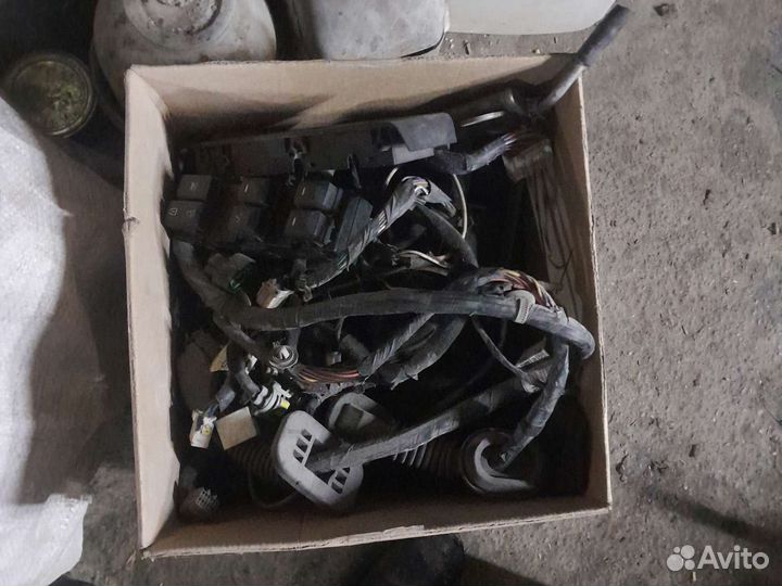 Киа спортеж3 проводка задней левой двери