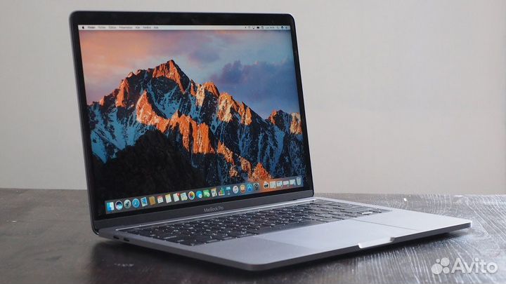 Apple MacBook Pro 15 2016 i7 16-512gb