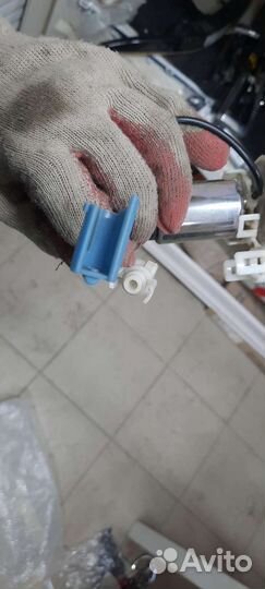 Топливный насос Toyota Rav4/2010