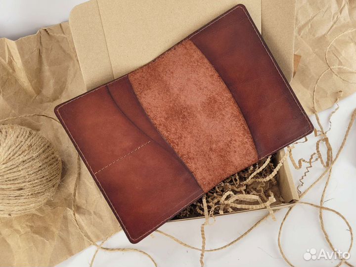 Обложка на паспорт из натуральной кожи