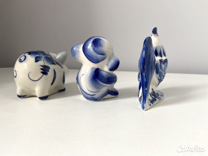 Фигурки гжель свинья, обезьяна, петух