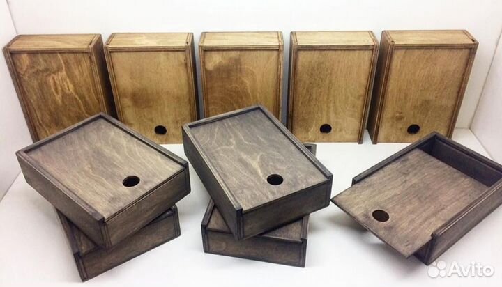 Коробка подарочная деревянная для хранения