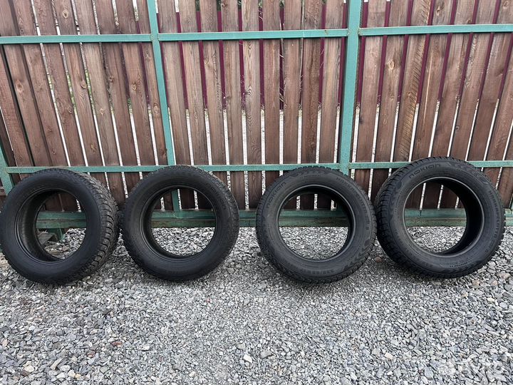 Nokian Tyres Hakkapeliitta 5 SUV 225/65 R17 106