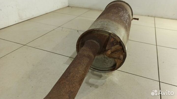 Задняя часть глушителя