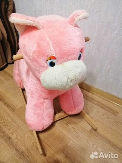 Детская игрушка качалка