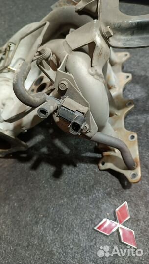 Впускной коллектор Mitsubishi lancer 9