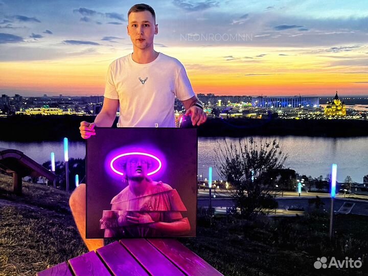 Неоновая картина новинка