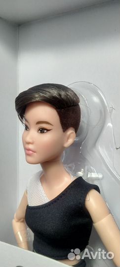 Барби Looks #6, Кит