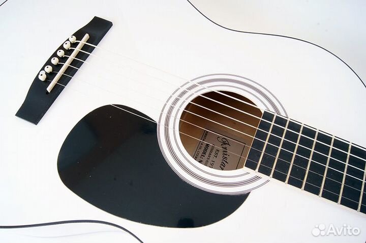 Акустическая гитара Амистар + Аксессуары