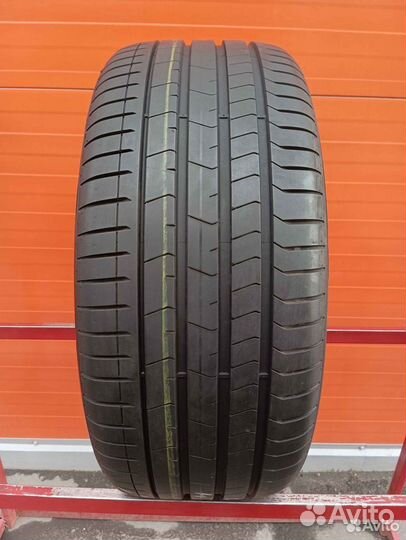 Pirelli P Zero PZ4 275/40 R20 106W