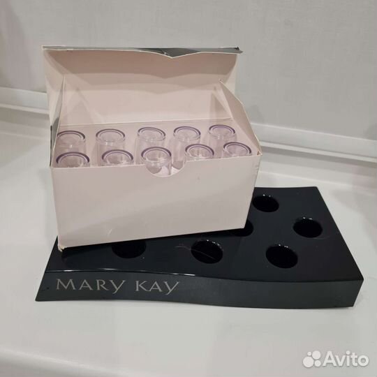 Подставка для помад