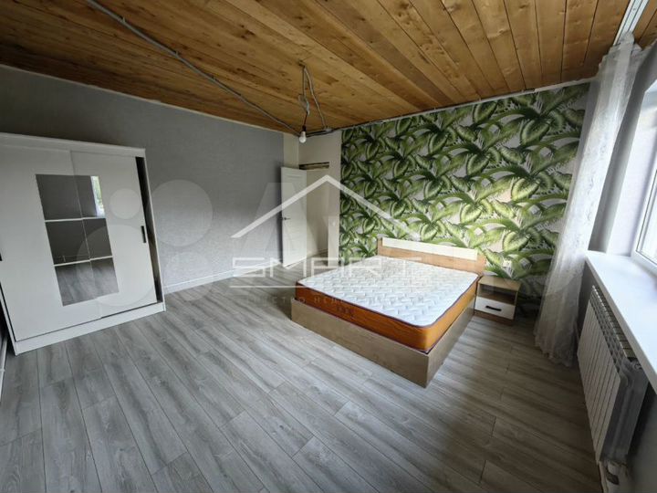 Дом 137,4 м² на участке 4 сот.