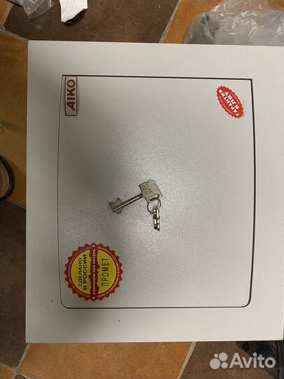 Продам сейф Aiko