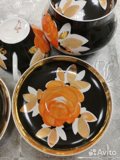 Предметы чайного сервиза Дулево