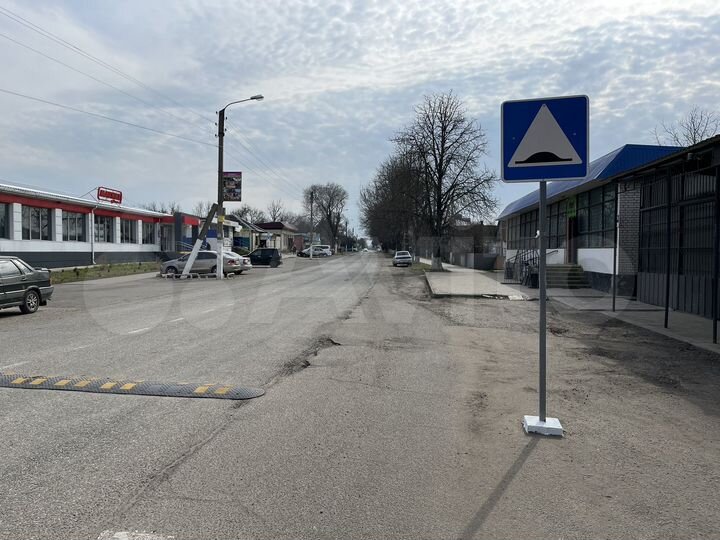 Здание, 90 м²