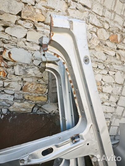 Пороги на mercedes 210