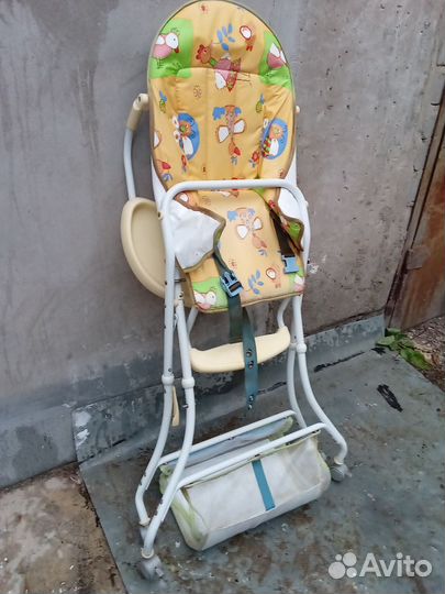 Стульчик для кормления
