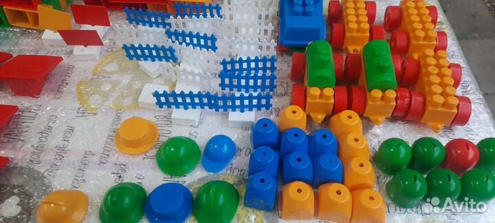 Детские развивающие игрушки lego