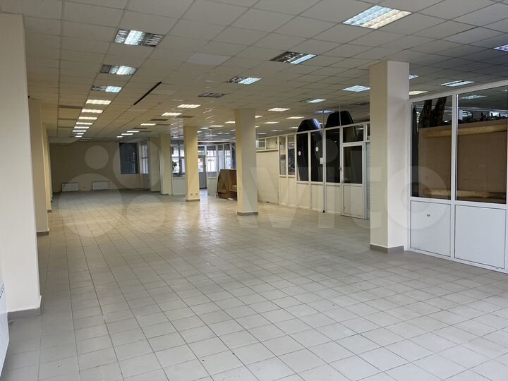 Торговая площадь, 168 м²