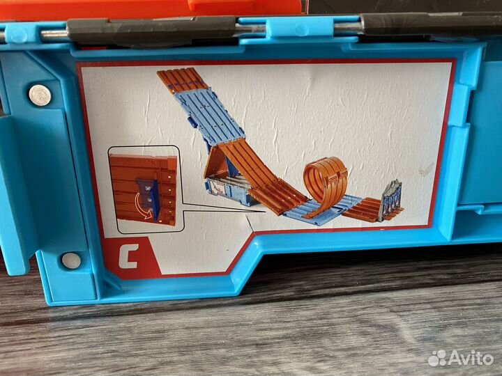 Автотрек hot wheels