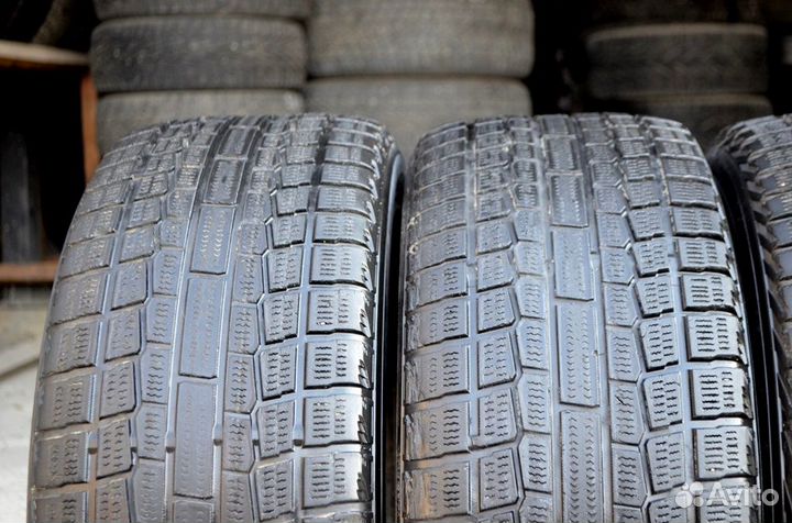 Yokohama Ice Guard IG30 235/50 R18