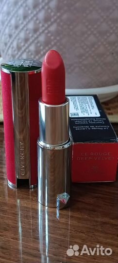 Givenchy помада