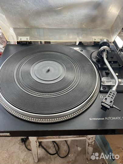 Проигрыватель винила pioneer