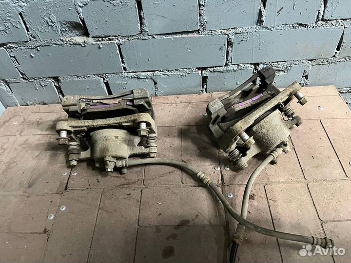 Мазда сх5 ke kf 2011- Суппорт тормозной передний